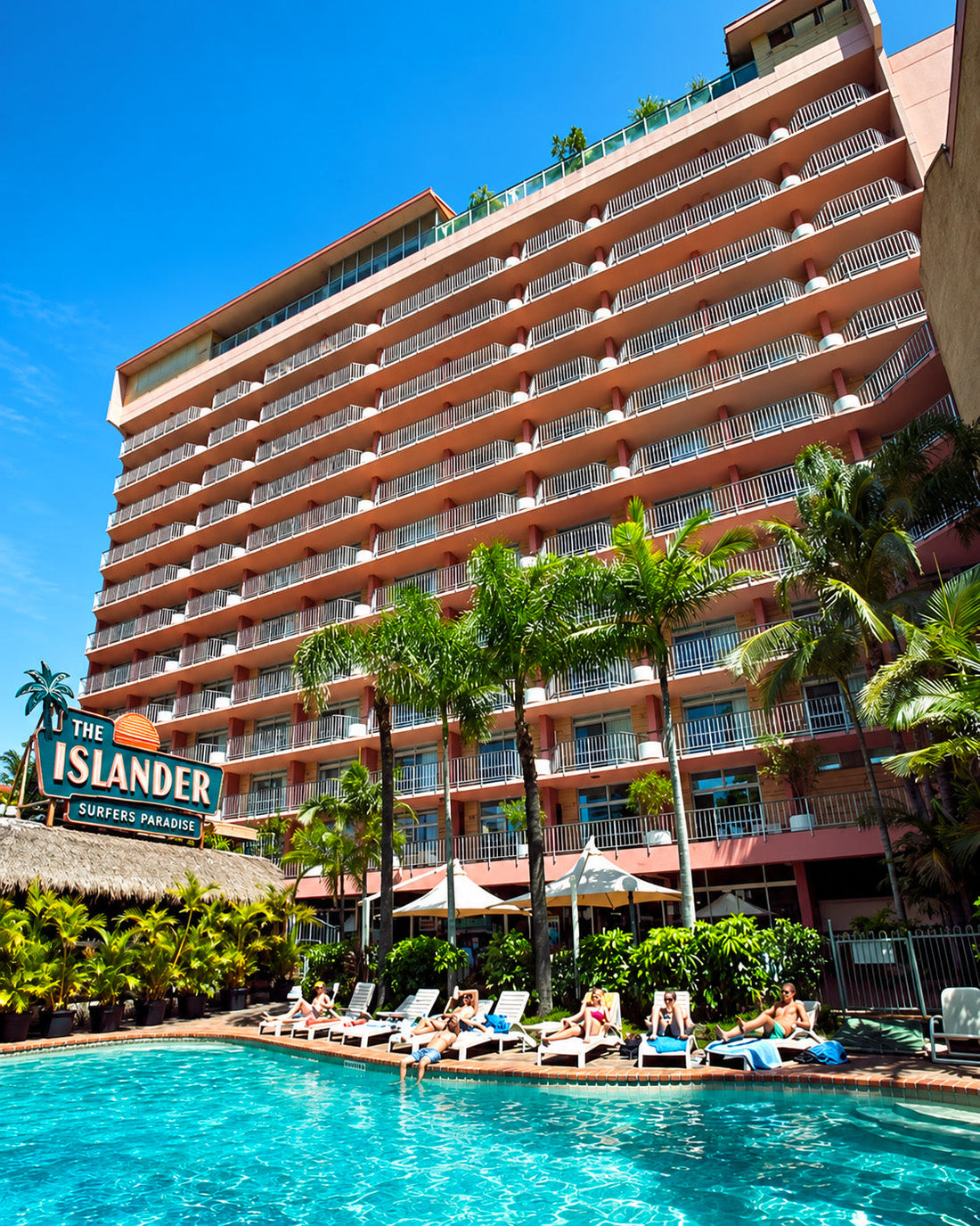 Who Remembers Staying at The Islander in Surfers Paradise?